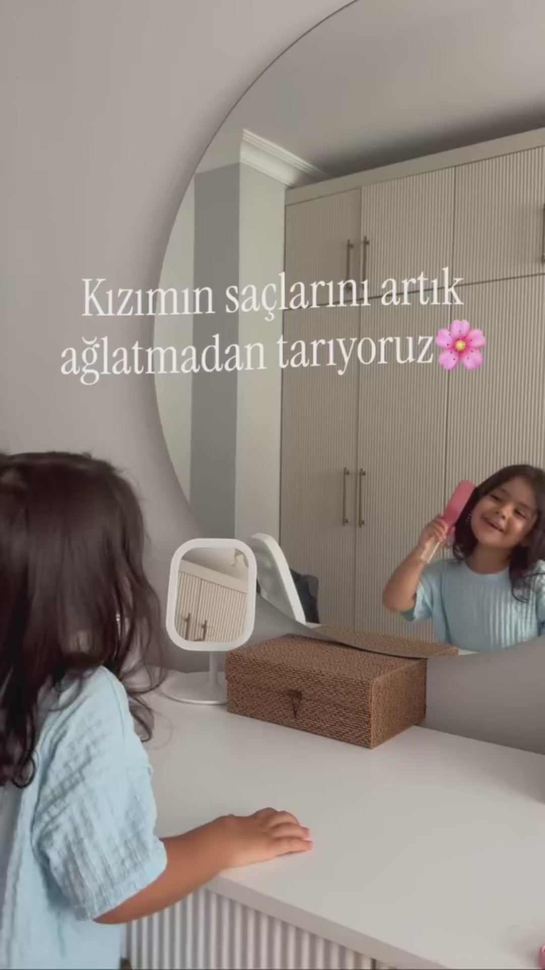 Saç Taramayı Kolaylaştıran 2'si 1 Arada Spreyli Tarak